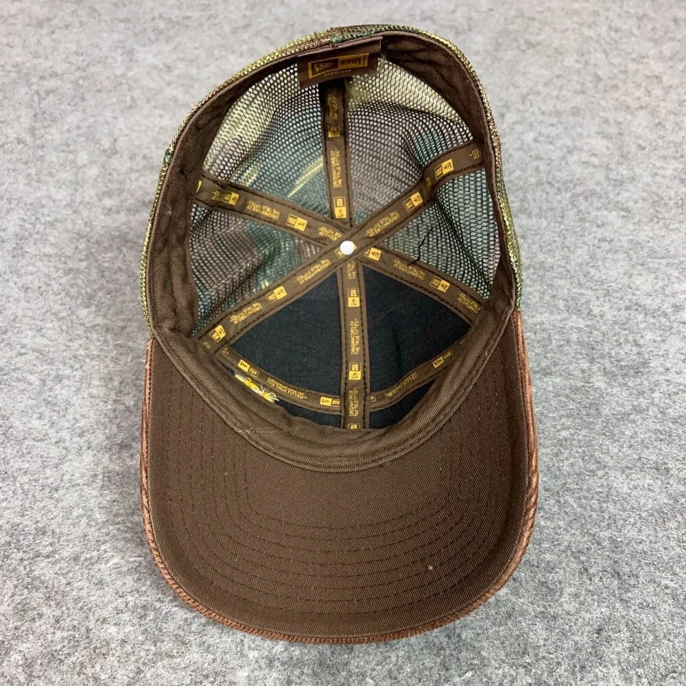 North Dakota Sioux Mens Hat Medium Fitted Brown Corduroy Trucker Cap Hockey NCAA